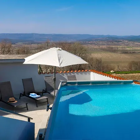 Zvanya By Interhome *